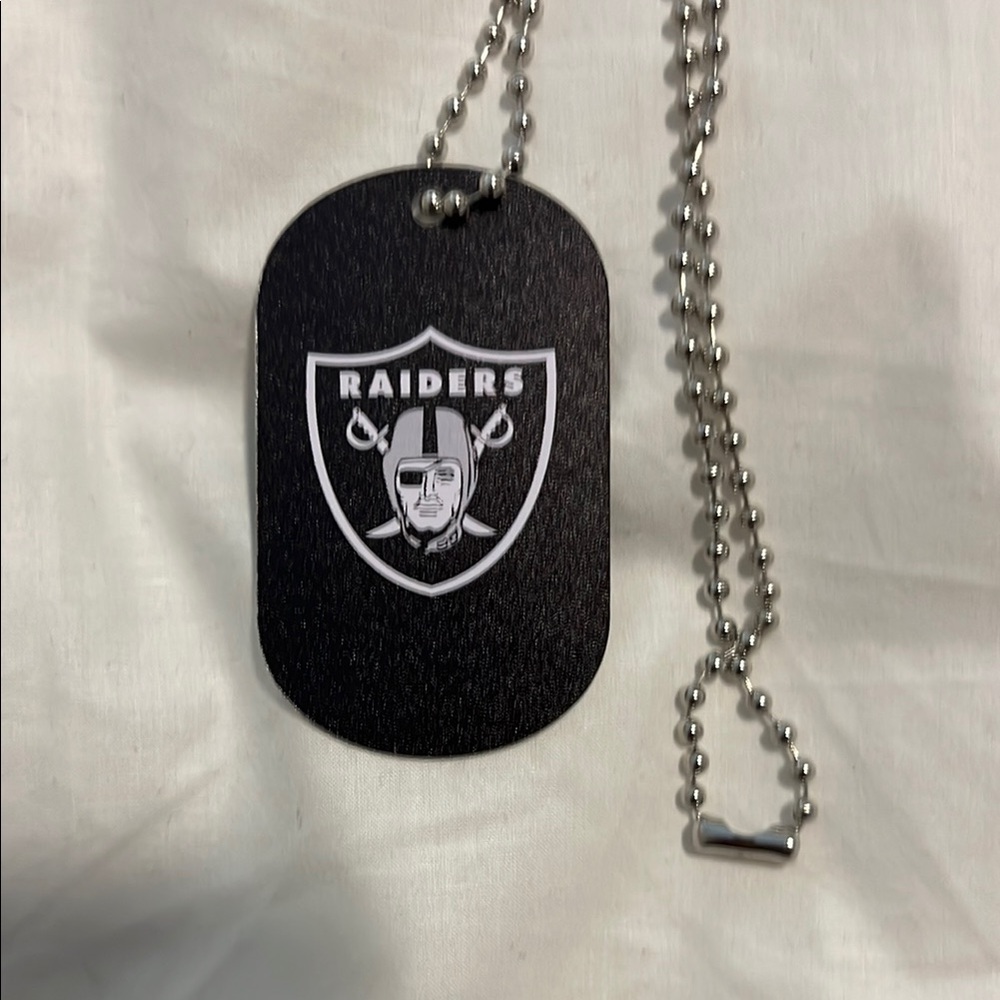 Raiders Black Dog Tag Necklace and Rubber Wrist Band